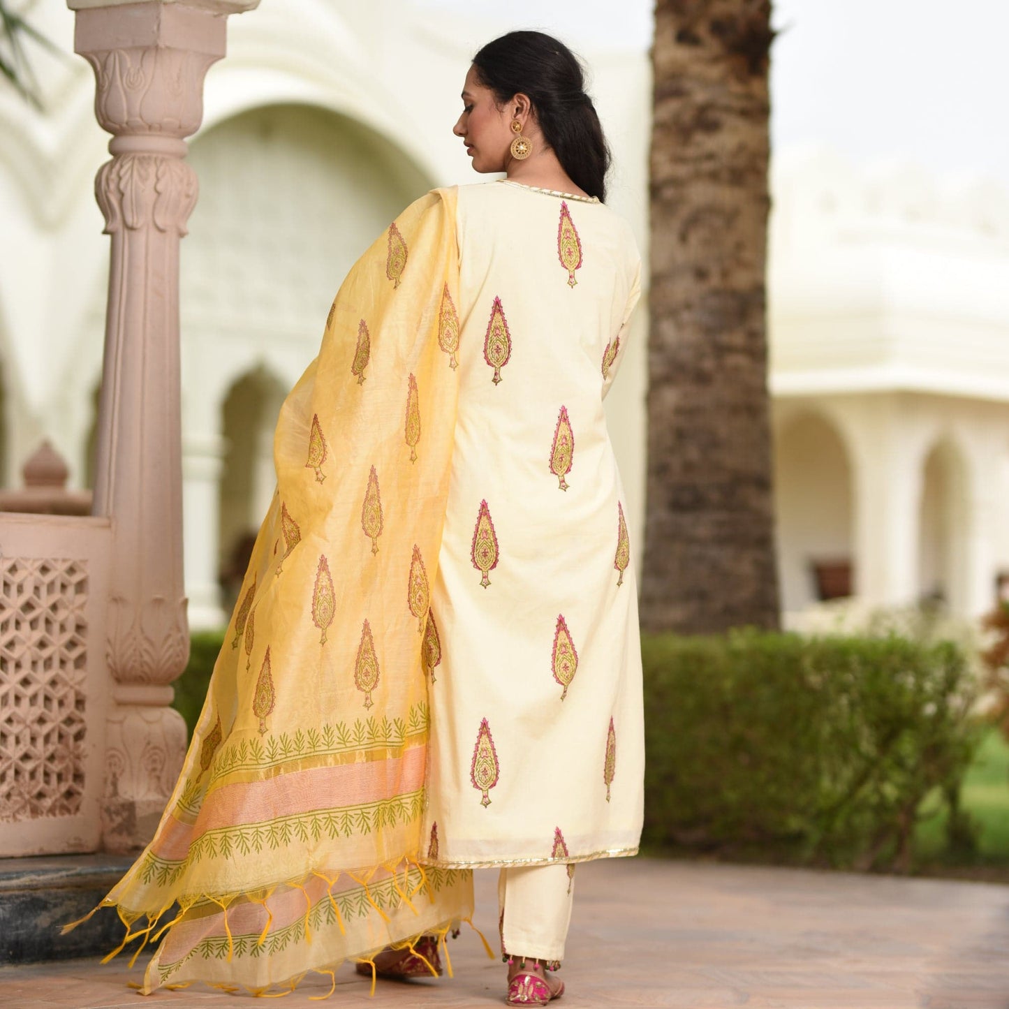 Bunaai Beige Paisley Cotton Suit Set (Set of 3)