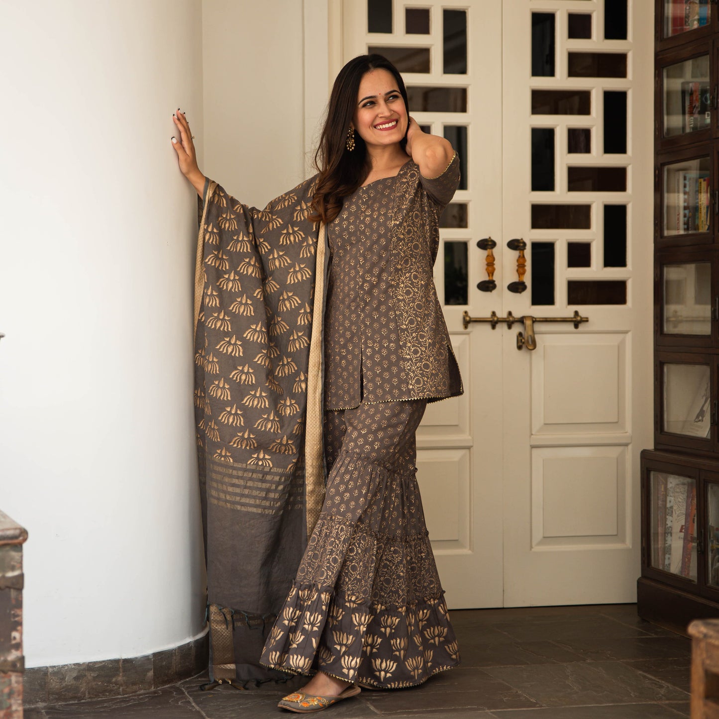 Mahira Gold Suit Set